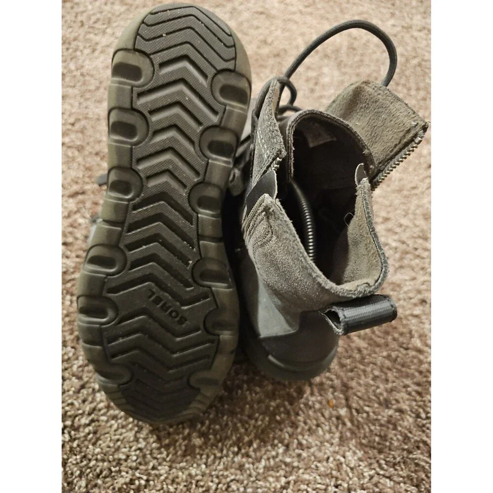 Sorel Explorer Waterproof Boots Mens Size 10 Lace Up Gray Suede Black Rubber